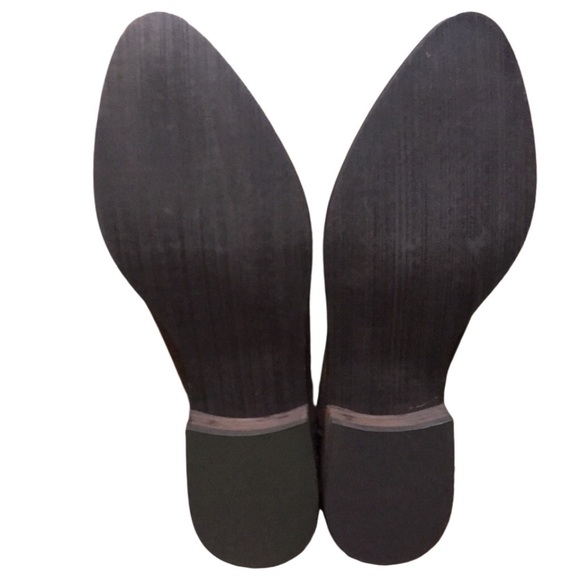 Urban Outfitter’s Very Volatile Greyson Ankle Bootie, Brown Snakeskin Heel - Picture 8 of 10